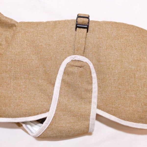 画像8: イタグレ 服 セール S M L XL 2XL 3XL 中綿軽量 バックル ダウン コート 小型犬 中型犬 大型犬 秋 冬服 イタリアングレーハウンド イタリアングレイハウンド 犬服 犬のコート doggystar ドッギースター 即日発送できます (8)