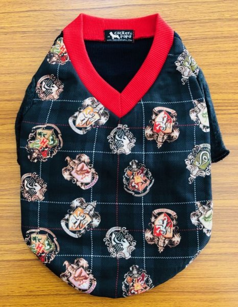 画像4: 犬 服 Tシャツ S M L XL セール 小型 犬 中型 犬 秋 冬  エンブレム柄 Vネック doggystar ドッギースター 即日発送出来ます (4)