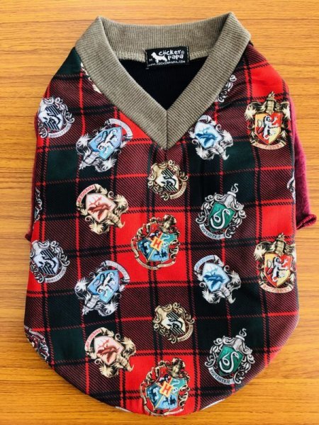 画像3: 犬 服 Tシャツ S M L XL セール 小型 犬 中型 犬 秋 冬  エンブレム柄 Vネック doggystar ドッギースター 即日発送出来ます (3)